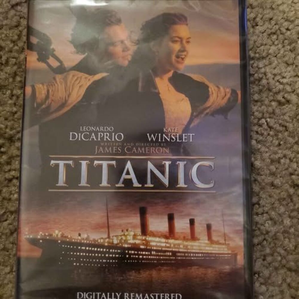 Titanic DVD Digitally Remastered